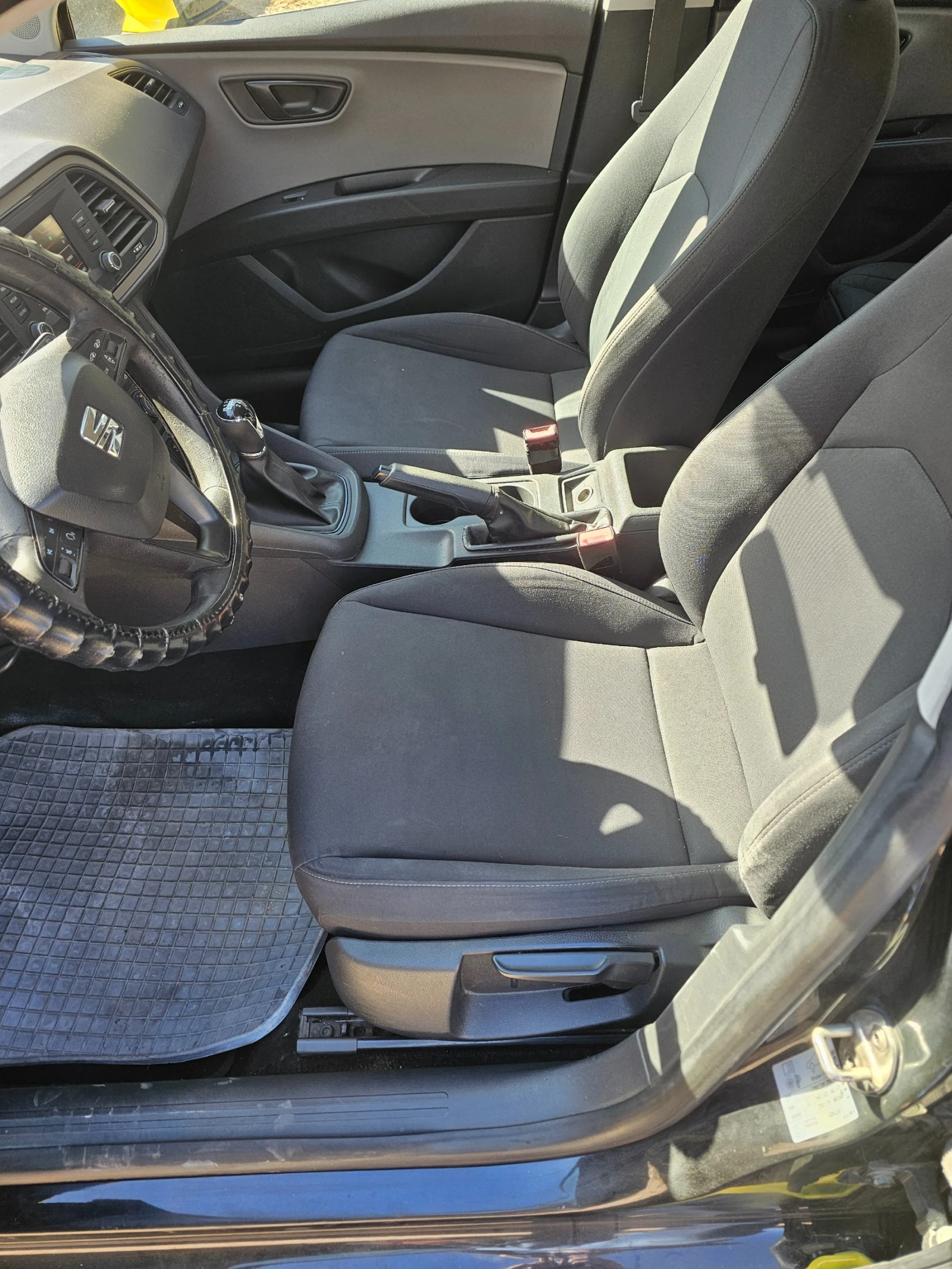 Seat Leon 1.5  TGI, снимка 7 - Автомобили и джипове - 56350713