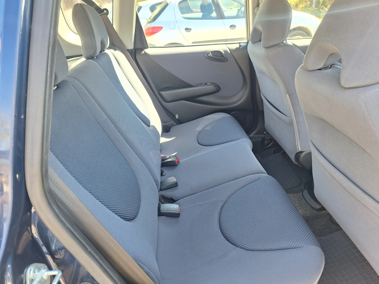 Honda Jazz 1.4, снимка 6 - Автомобили и джипове - 56367746
