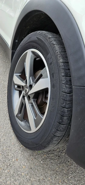 SsangYong Korando 2.0 e-XGi AWD MT LPG Limited, снимка 17