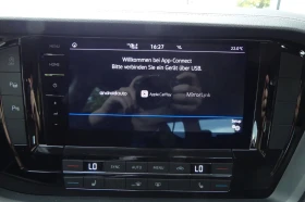 VW Touareg 231HP/4X4/CAM/LED/LANE/CARPLAY/330b, снимка 13