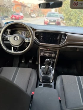VW T-Roc | Mobile.bg    7