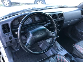 Toyota Hilux undefined | Auto.bg — изображение 9