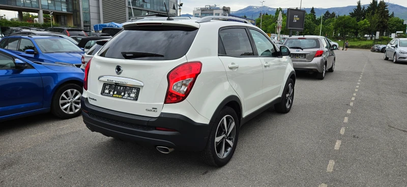 SsangYong Korando 2.0 e-XGi AWD MT LPG Limited, снимка 4 - Автомобили и джипове - 49469626