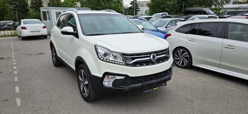 SsangYong Korando 2.0 e-XGi AWD MT LPG Limited, снимка 3 - Автомобили и джипове - 49469626