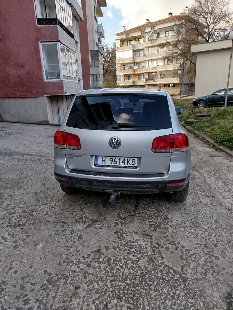VW Touareg, снимка 4 - Автомобили и джипове - 52643867