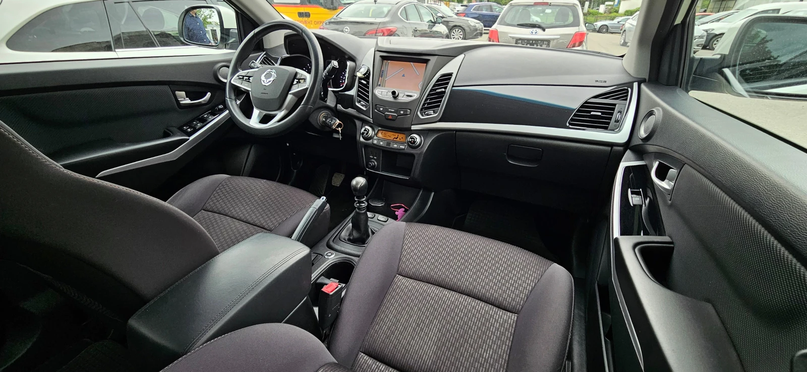 SsangYong Korando 2.0 e-XGi AWD MT LPG Limited - изображение 8