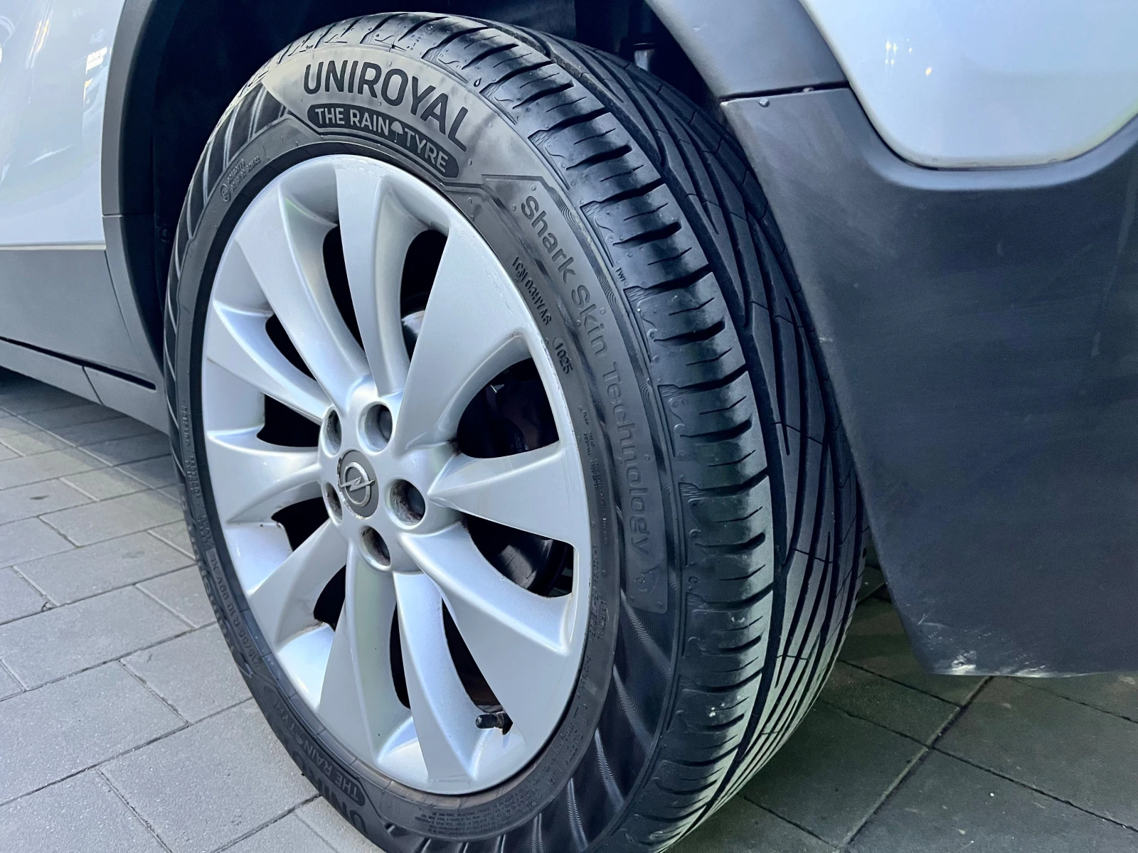 Opel Mokka 1.4 Turbo Газ-Бензин!!!, снимка 16 - Автомобили и джипове - 54176799