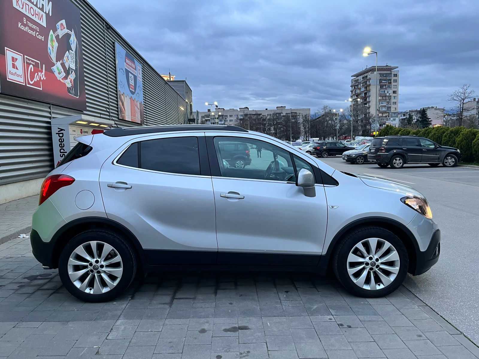 Opel Mokka 1.4 Turbo Газ-Бензин!!!, снимка 8 - Автомобили и джипове - 54176799