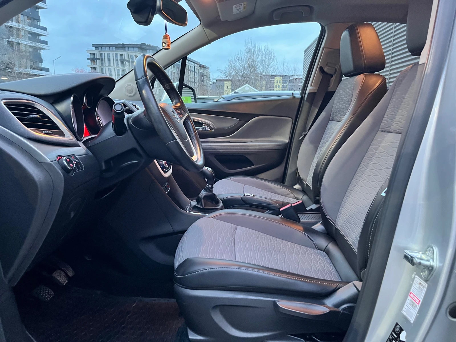 Opel Mokka 1.4 Turbo Газ-Бензин!!!, снимка 9 - Автомобили и джипове - 54176799