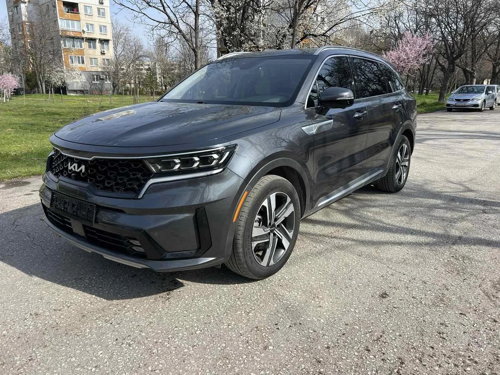 Kia Sorento Plug-in Хибрид, снимка 4 - Автомобили и джипове - 53987844