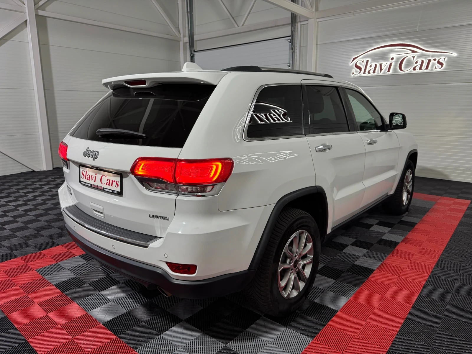 Jeep Grand cherokee 3.0 CRD LIMITED - 4WD - БАВНИ - 181.000 км!, снимка 6 - Автомобили и джипове - 54129068