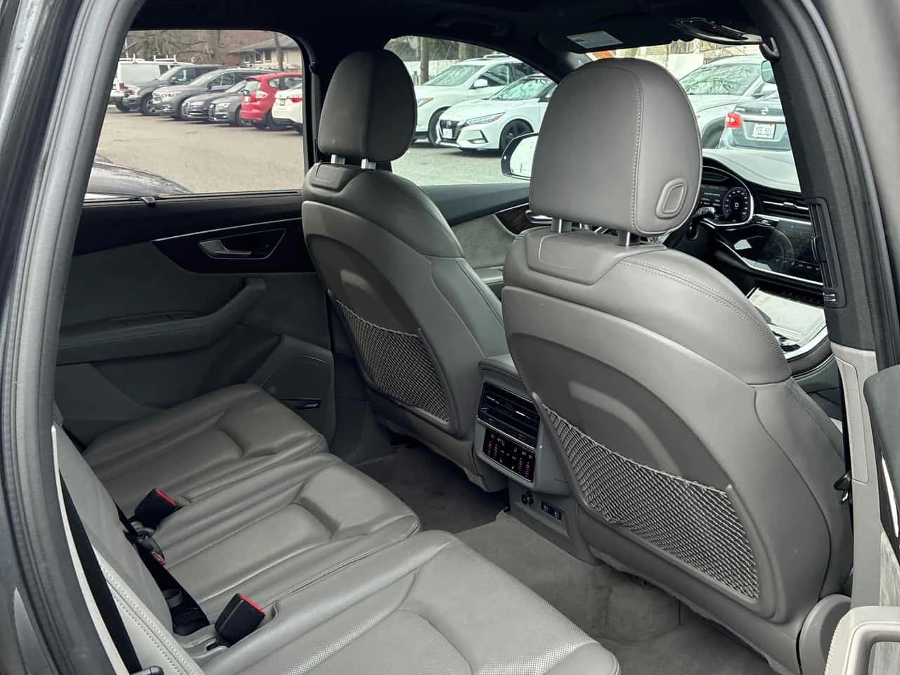 Audi Q7 Technik  CARFAX, снимка 6 - Автомобили и джипове - 54224991