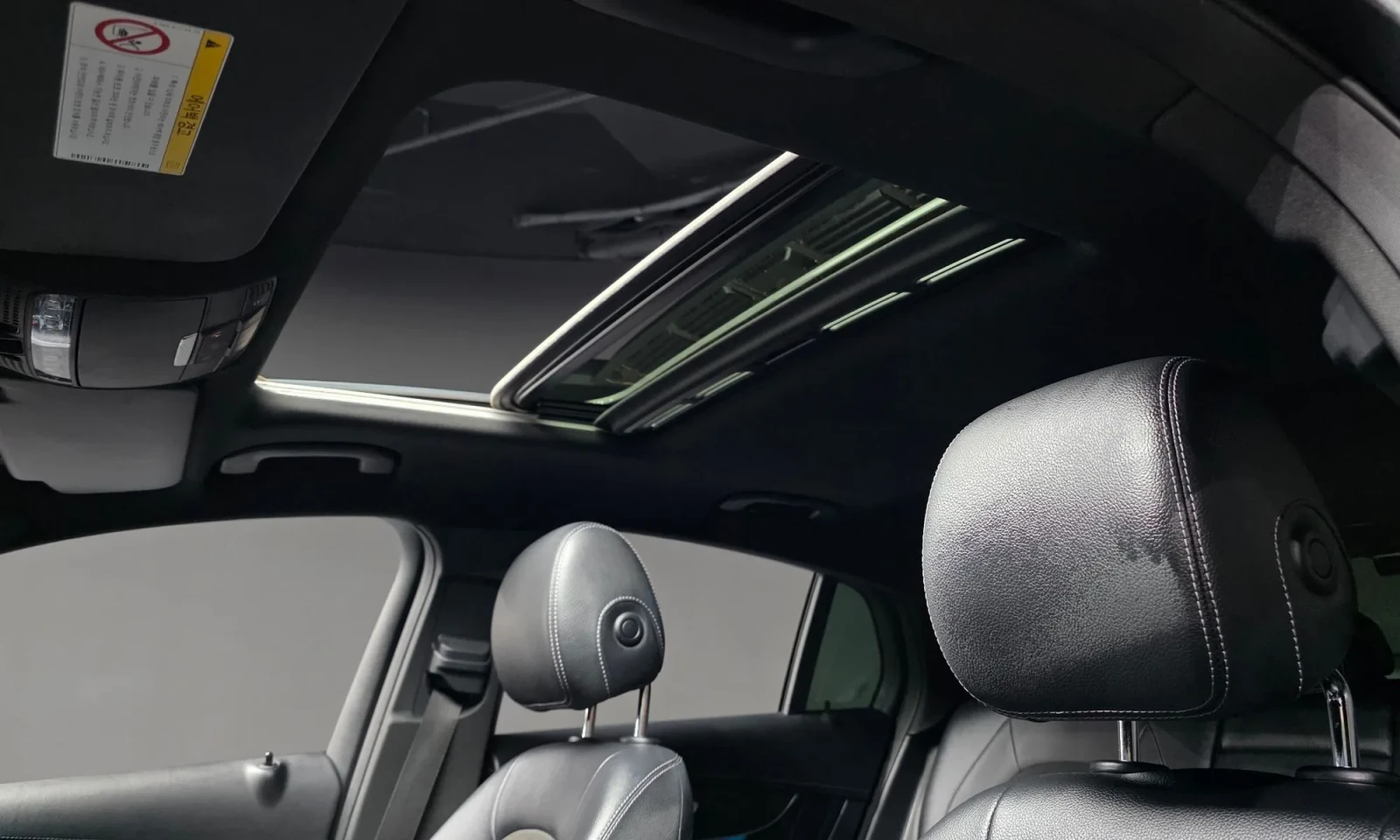 Mercedes-Benz GLC 250 Burmester * 360 * Lane assist * Подгрев, снимка 15 - Автомобили и джипове - 54623390