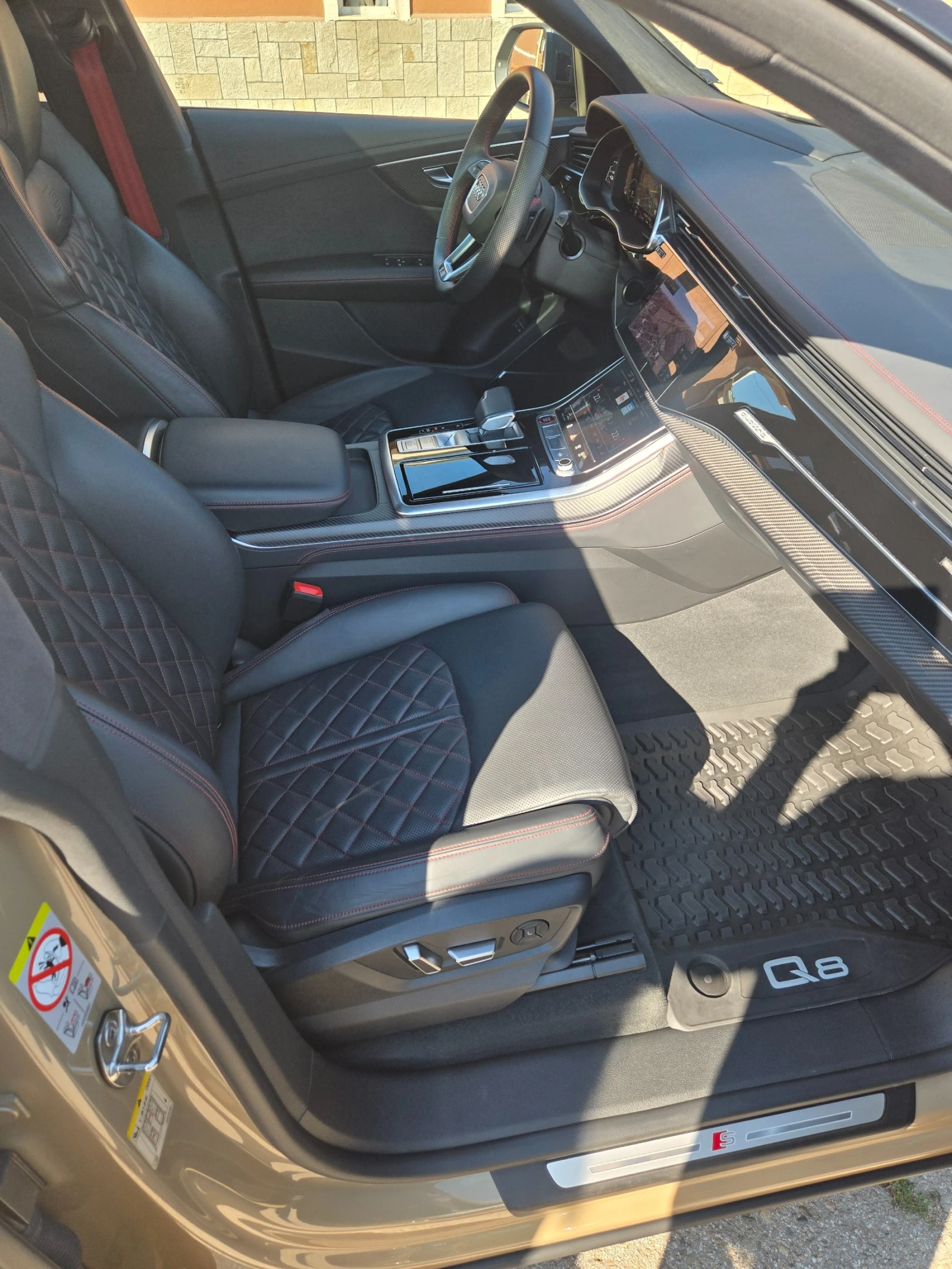 Audi Q8 55 TFSIe quattro FULL option, снимка 8 - Автомобили и джипове - 55259482