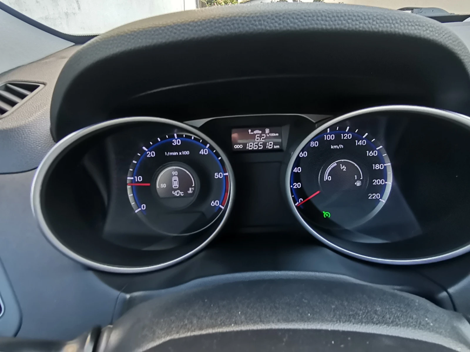 Hyundai IX35 1, 7cdti фейс/панорама, снимка 14 - Автомобили и джипове - 55645427