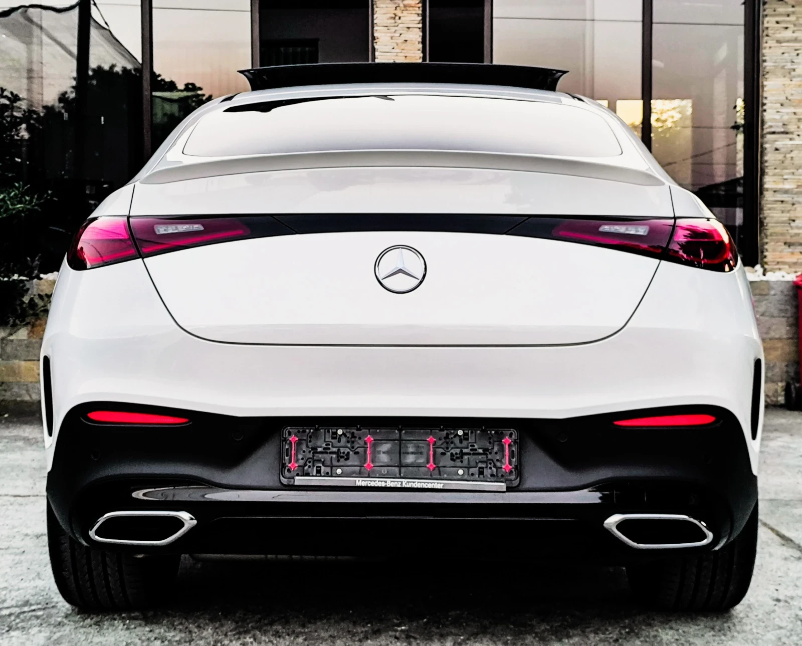 Mercedes-Benz GLC 220 D* AMG* EDITION* COUPE* ПАНОРАМА* GERMANY* ГАРАНЦИ, снимка 5 - Автомобили и джипове - 55695202