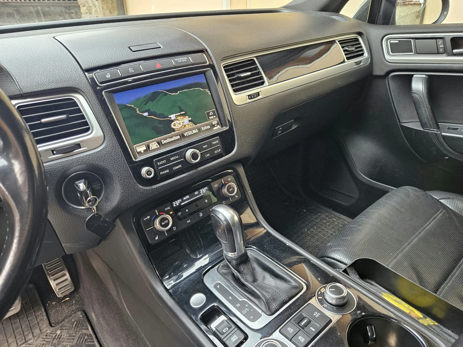 VW Touareg 3.0 TDI PODGREV OBDUHVANE PANORAMA | Mobile.bg � ����������� 9