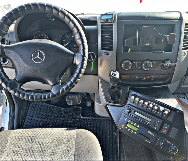 Mercedes-Benz Sprinter 906 AC 35!!!EVRO 6!!!РАМПА И МЯСТО !!!TOP!!TOP!!, снимка 8 - Бусове и автобуси - 47354822