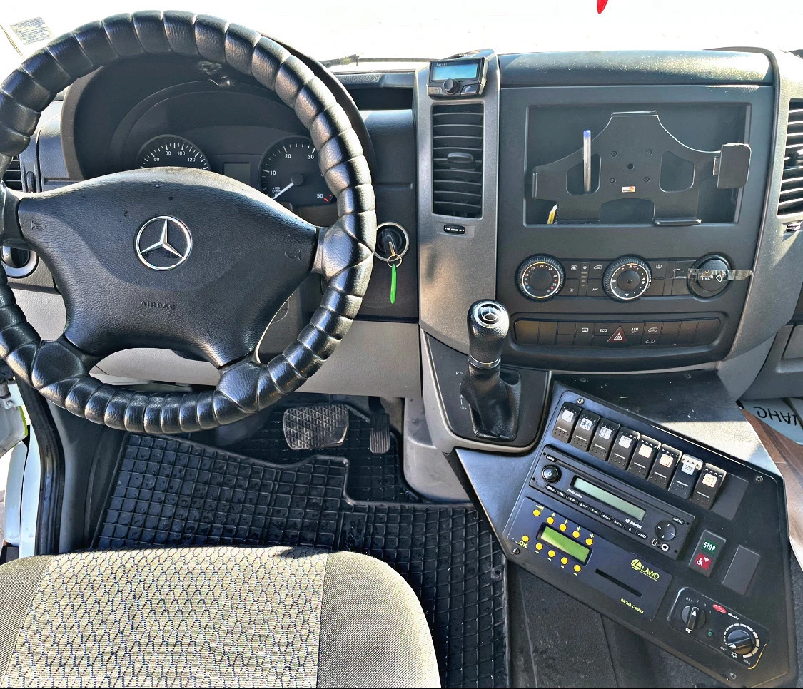Mercedes-Benz Sprinter 906 AC 35!!!EVRO 6!!!РАМПА И МЯСТО !!!TOP!!TOP!! - изображение 8