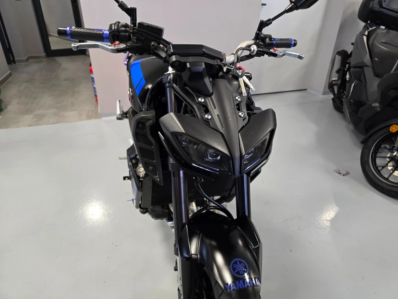 Yamaha Mt-09 900ie, ABS-TCS, 2017г., снимка 12 - Мотоциклети и мототехника - 52385003