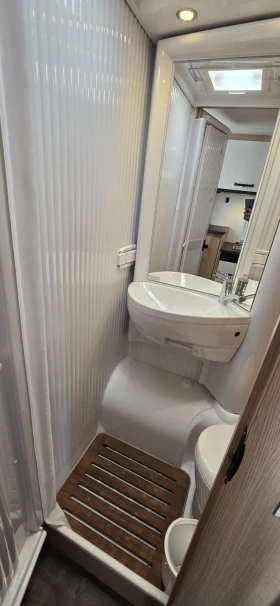 Кемпер SUNLIGHT V66 Adventure Спешно, снимка 8