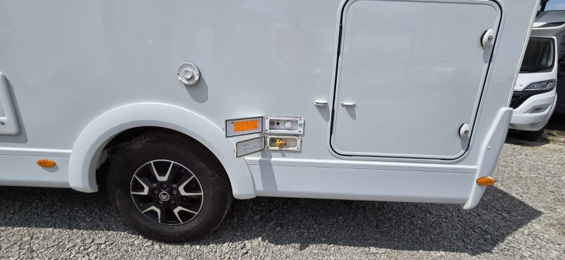 Кемпер SUNLIGHT V66 Adventure НОВ, снимка 13 - Каравани и кемпери - 51203949