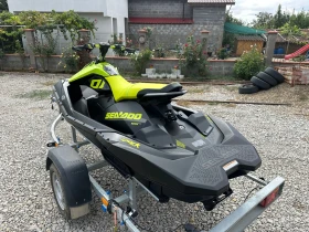 Джет Bombardier Sea Doo Spark Trixx 3UP, снимка 6 - Воден транспорт - 49426788