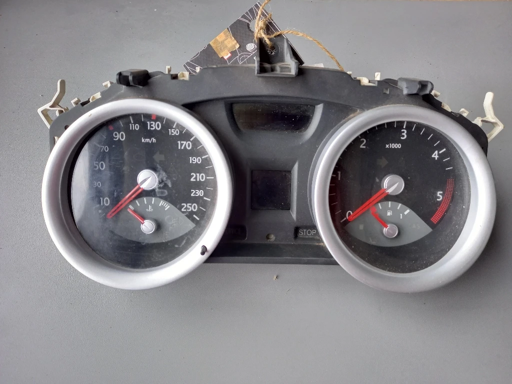    1.9 (3) | Mobile.bg   1