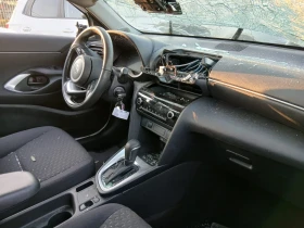 Toyota Yaris Cross 1.5-Хибрд-7 хл.км-Кожен салон, снимка 4