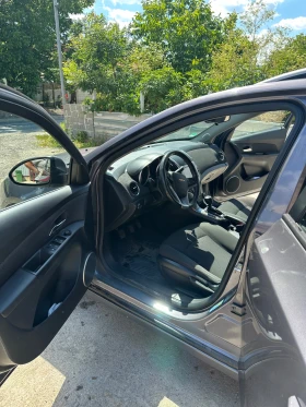 Chevrolet Cruze, снимка 12