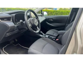 Toyota Corolla 1.8H Executive, снимка 9