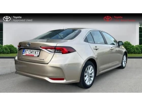 Toyota Corolla 1.8H Executive, снимка 5