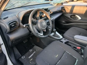 Toyota Yaris Cross 1.5-Хибрд-7 хл.км-Кожен салон | Auto.bg — изображение 3