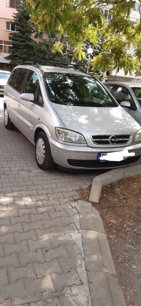  Opel Zafira