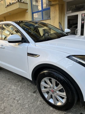Jaguar E-pace Rdynamic 180D, снимка 16