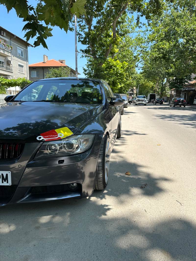 BMW 330, снимка 2 - Автомобили и джипове - 46264392