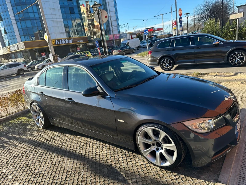 BMW 330, снимка 1 - Автомобили и джипове - 48133435