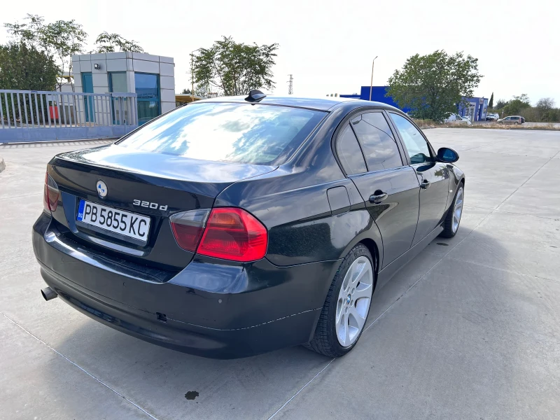 BMW 320 2.0, снимка 4 - Автомобили и джипове - 47228309