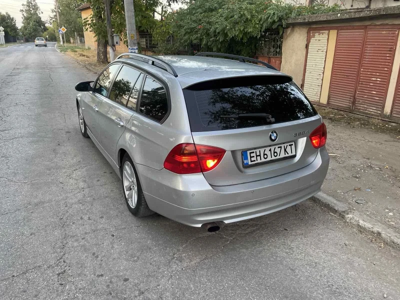 BMW 320, снимка 11 - Автомобили и джипове - 48540786