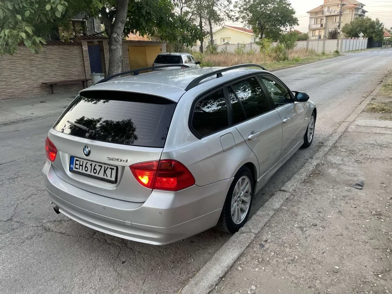 BMW 320, снимка 8 - Автомобили и джипове - 48540786