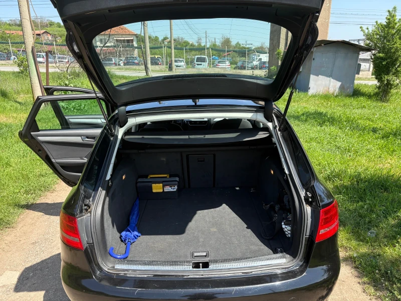 Audi A4 1.8 T, снимка 12 - Автомобили и джипове - 52451063