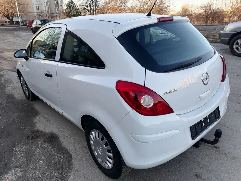 Opel Corsa 1.2 бензин, снимка 6 - Автомобили и джипове - 49415399