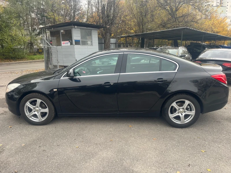 Opel Insignia 2.0 CDTI Automat Седан, снимка 6 - Автомобили и джипове - 50552423
