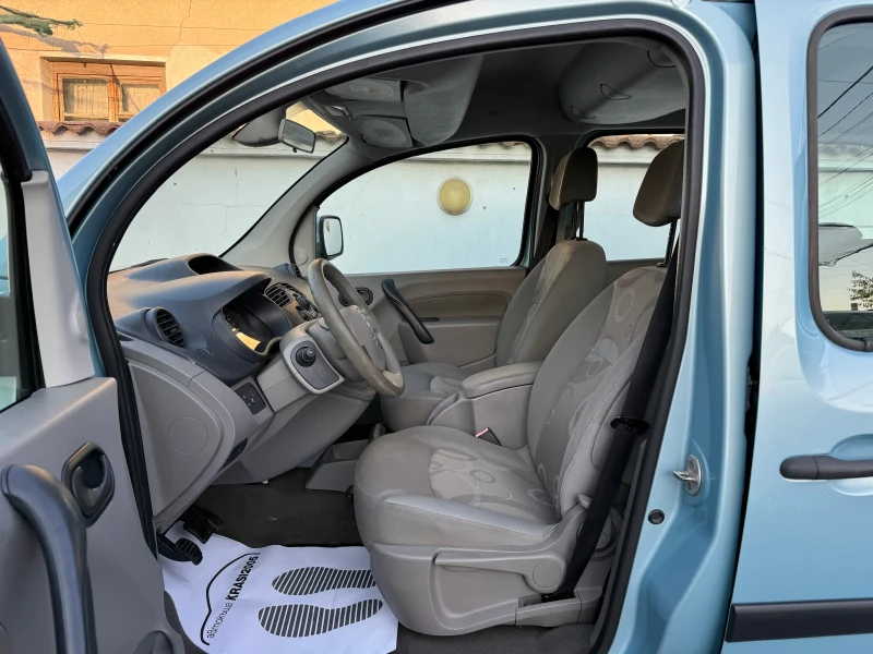 Renault Kangoo 1.5DCI, снимка 7 - Автомобили и джипове - 51349141