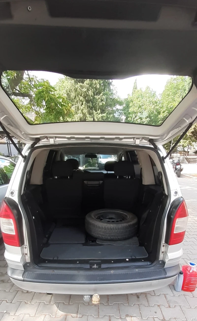 Opel Zafira, снимка 5 - Автомобили и джипове - 52645764