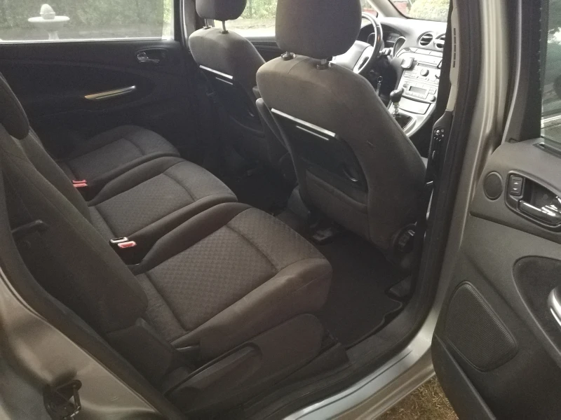 Ford Galaxy Ghia 140к.с , снимка 13 - Автомобили и джипове - 51810597