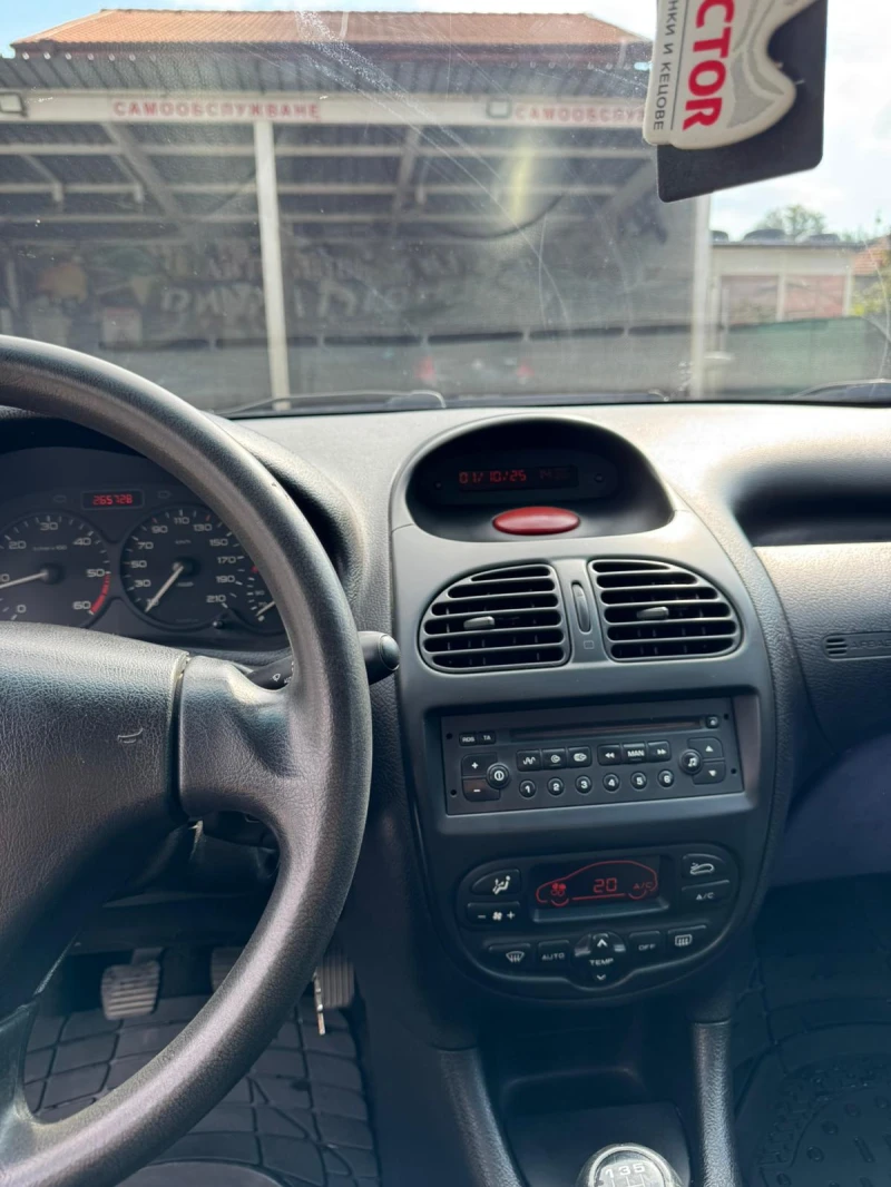 Peugeot 206, снимка 13 - Автомобили и джипове - 52528259