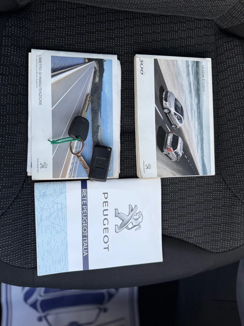 Peugeot 308 SW 1.6hdi, снимка 17 - Автомобили и джипове - 52840913