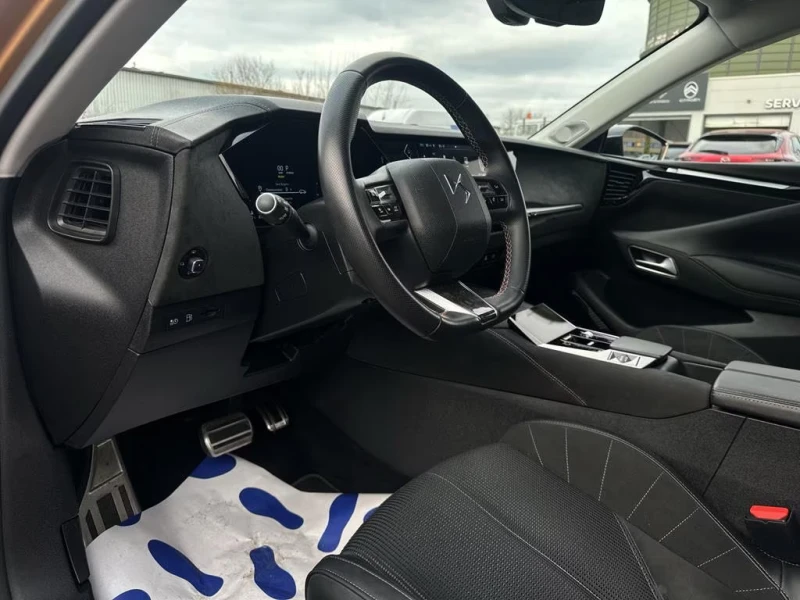 DS DS 4 E-TENSE/224HP/PERFORMANCE/CAM/HUD/NAVI/LED/809g, снимка 6 - Автомобили и джипове - 53563425