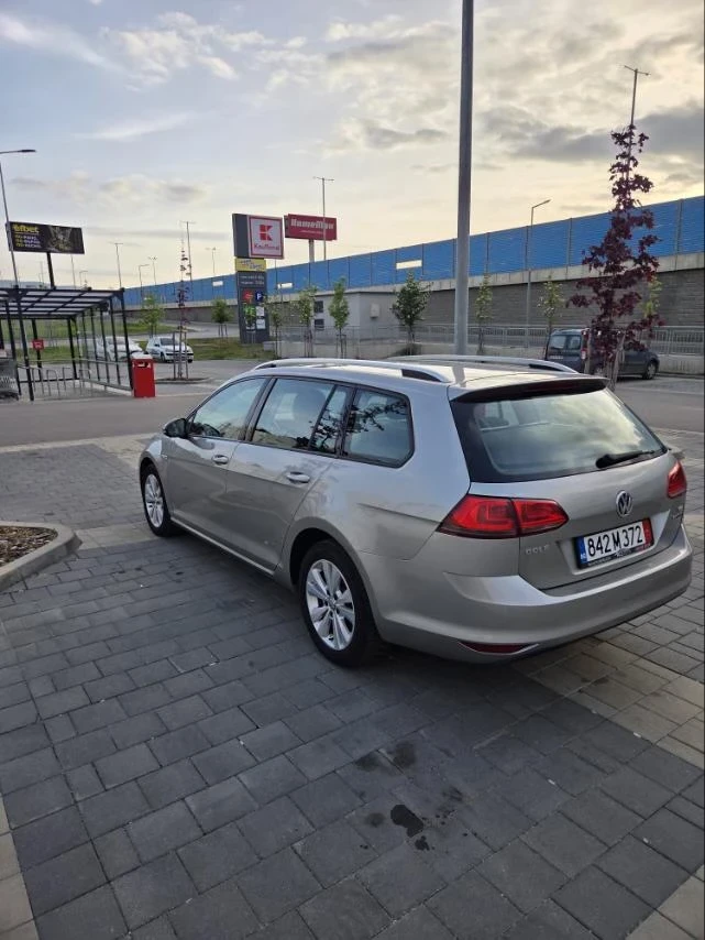 VW Golf, снимка 8 - Автомобили и джипове - 54490456